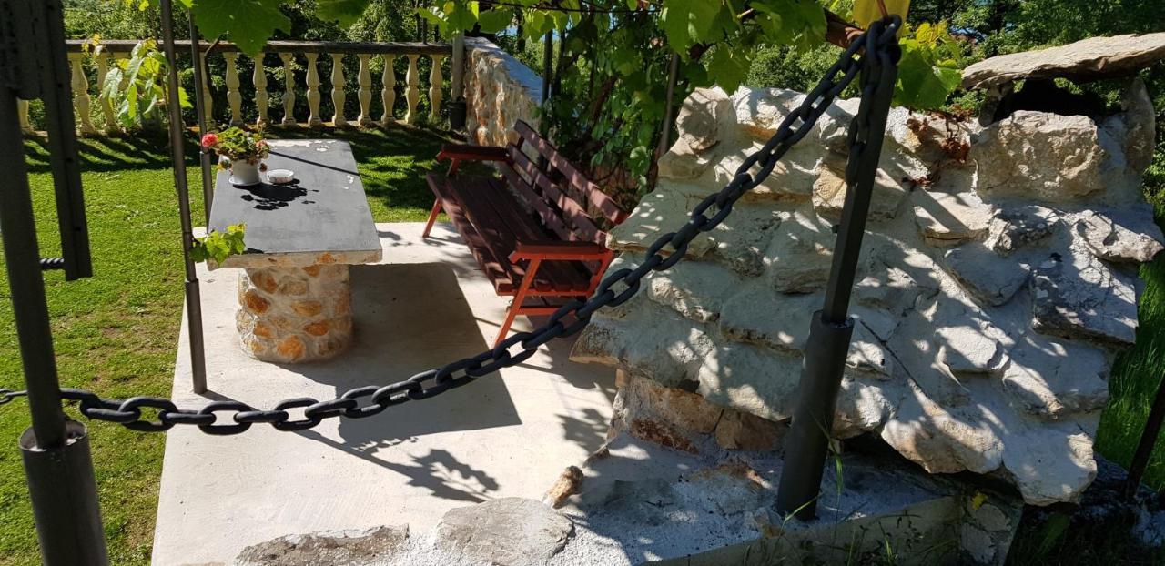 Pansion Renata Hotel Prozor Bagian luar foto